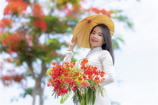 带指定的字取网名女生可爱