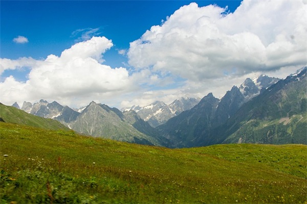 描写中秋的句子精选64条