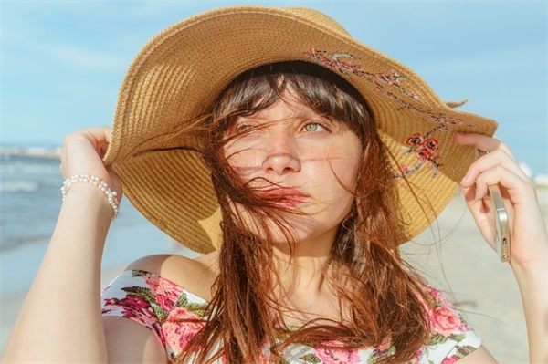 累了一天终于下班了的句子