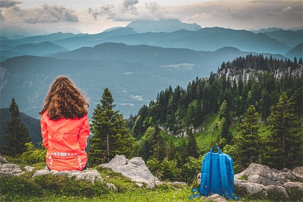 夜深人静的时候