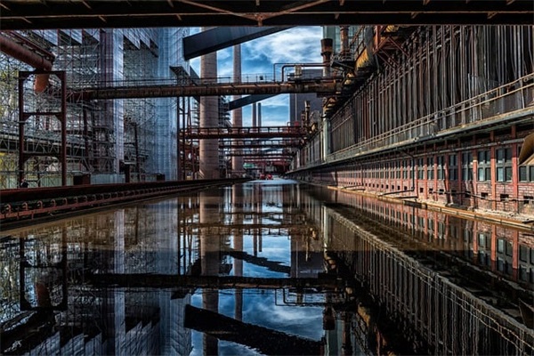 朋友搬新家祝福语八个字